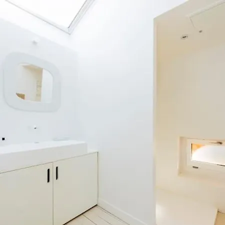 Maison De Caractere - Brique Rouge